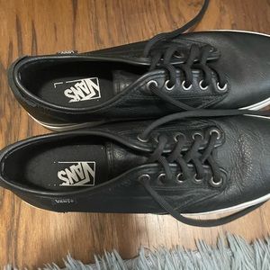 VANS Classic Black Leather Sneakers